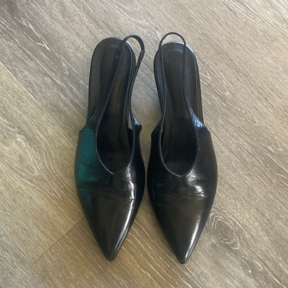 Alohas Eros Black Leather Slingback Pumps - Picture 2 of 5